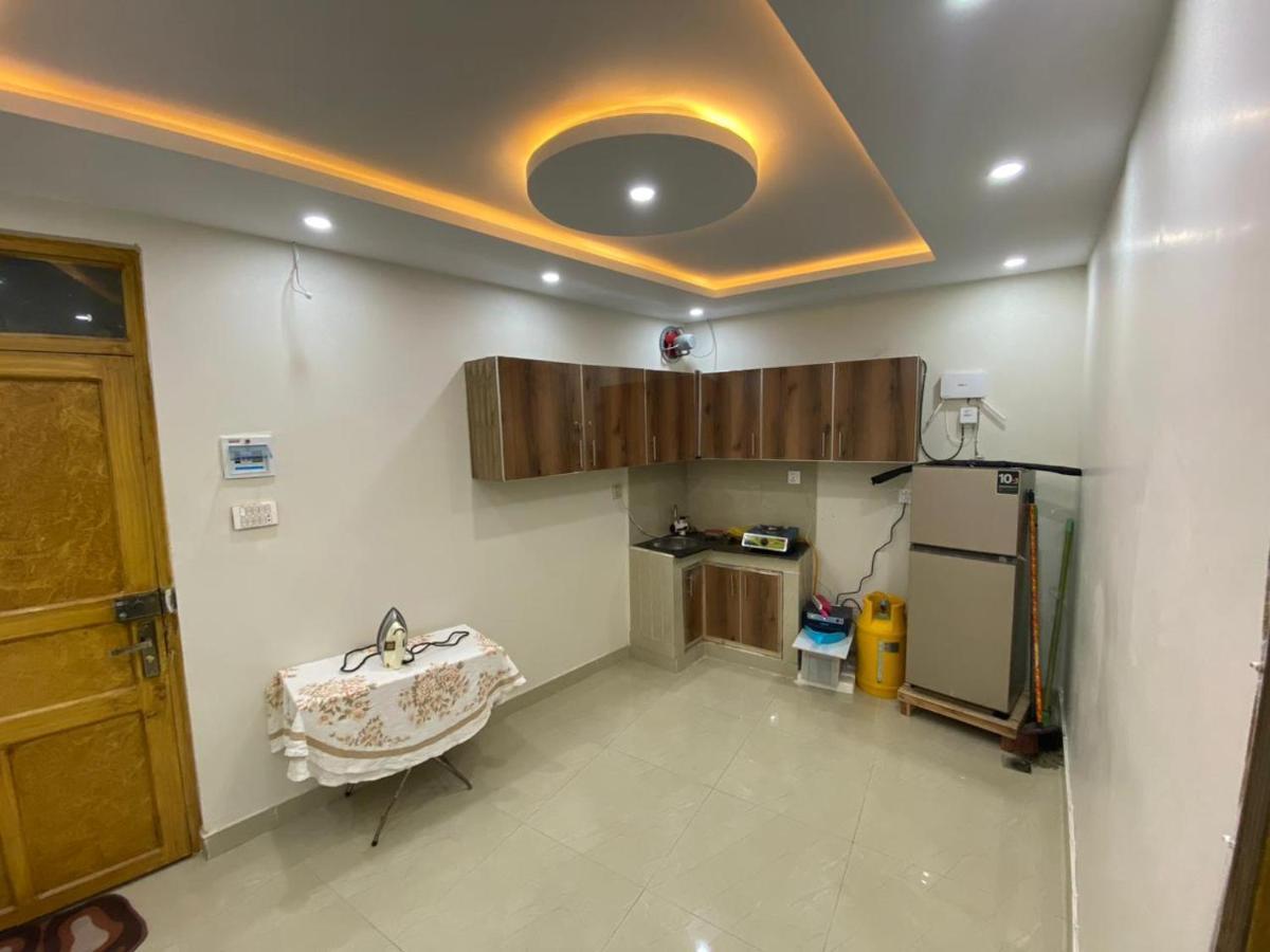 One Bed Lovely Apartment Rawalpindi Buitenkant foto